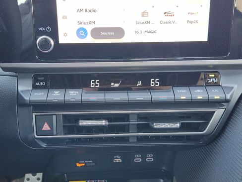 New 2026 Toyota Camry SE w/ Convenience Package image 18