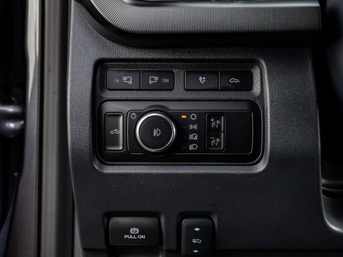 Used 2023 Ford F250 Platinum image 22