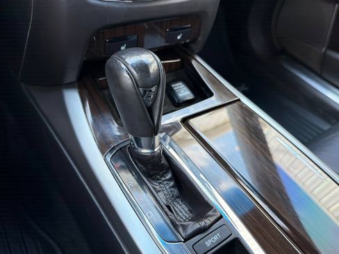 Used 2014 Acura RLX w/ Technology Package FWD image 21