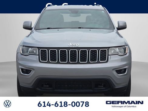 Used 2020 Jeep Grand Cherokee Laredo w/ Quick Order Package 2BN North AWD/4WD image 3