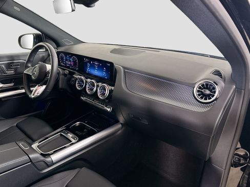 Certified 2026 Mercedes-Benz GLA 250 4MATIC image 34