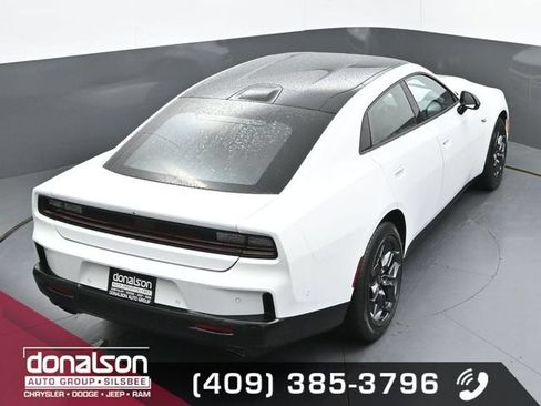 New 2026 Dodge Charger R/T w/ Driver Convenience Group AWD/4WD image 19