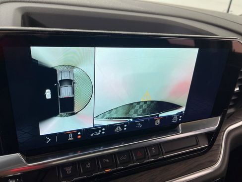 Certified 2024 GMC Sierra 2500 SLT w/ SLT Premium Package image 31