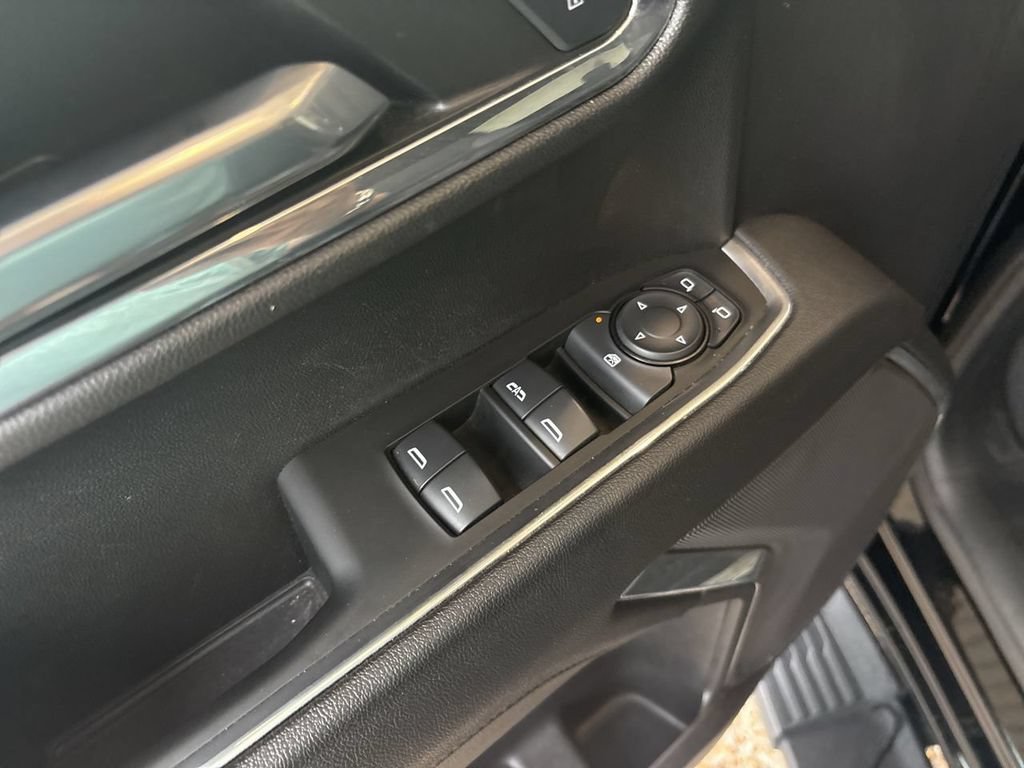 Certified 2024 Chevrolet Silverado 1500 LT AWD/4WD image 23