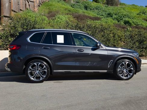 Used 2023 BMW X5 xDrive40i w/ Premium Package image 4