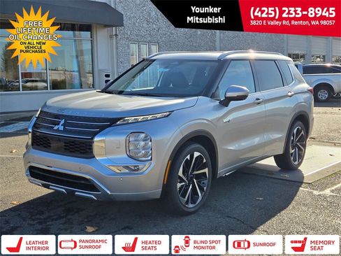 New 2025 Mitsubishi Outlander SEL image 1