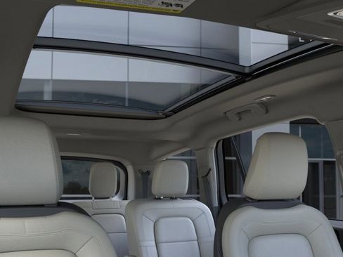 New 2026 Lincoln Aviator Reserve RWD image 22