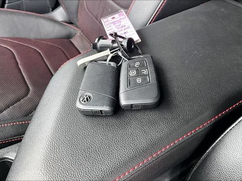 Used 2022 Volkswagen Jetta GLI Autobahn FWD image 10