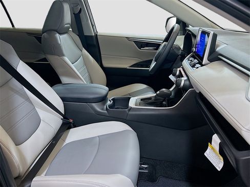 New 2025 Toyota RAV4 XLE Premium image 27