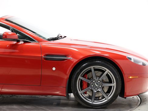 Used 2008 Aston Martin V8 Vantage Roadster RWD image 54