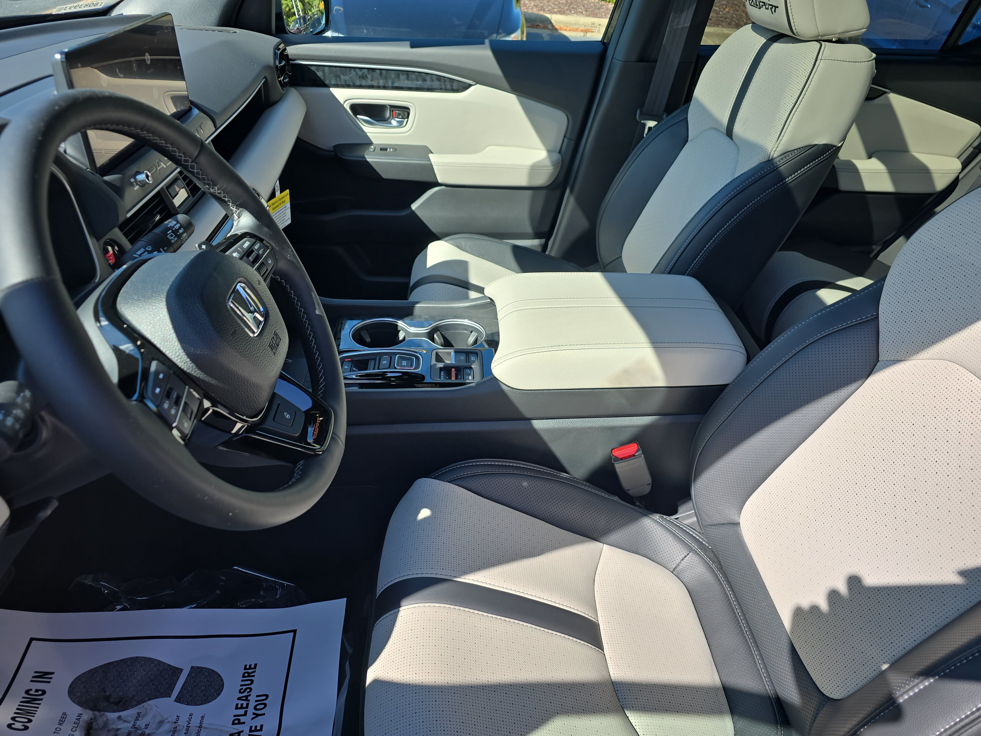 Used 2026 Honda Passport TrailSport Elite image 14