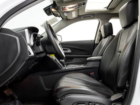 Used 2016 Chevrolet Equinox LTZ w/ Enhanced Convenience Package AWD/4WD image 6