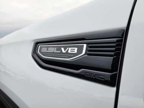 New 2026 GMC Sierra 1500 Pro w/ Graphite Edition image 7