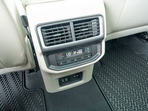 New 2026 Volkswagen Atlas SEL Premium R-Line AWD/4WD image 35