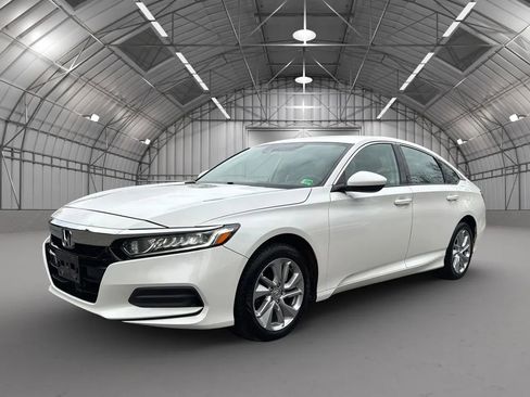 Used 2020 Honda Accord LX image 1