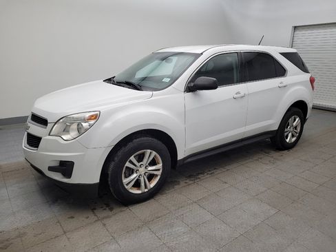 Used 2014 Chevrolet Equinox LS image 2