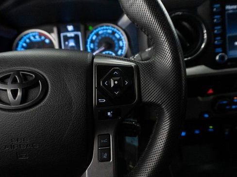 Used 2022 Toyota Tacoma SR5 image 28