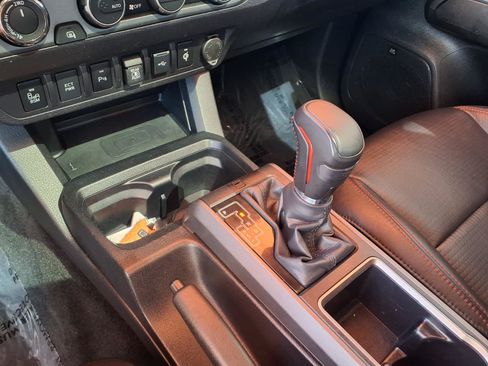 Used 2023 Toyota Tacoma TRD Pro AWD/4WD image 27