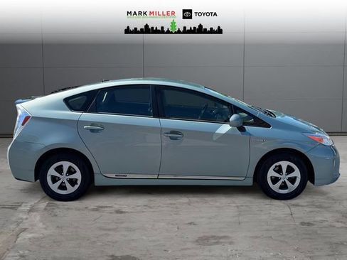 Used 2015 Toyota Prius Four FWD image 6
