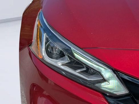 Used 2022 Nissan Altima 2.5 SR FWD image 9