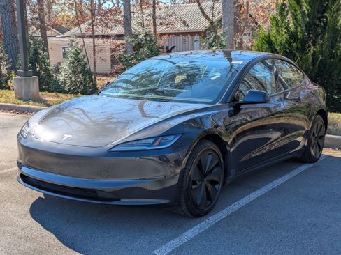 Used 2024 Tesla Model 3 Long Range image 6