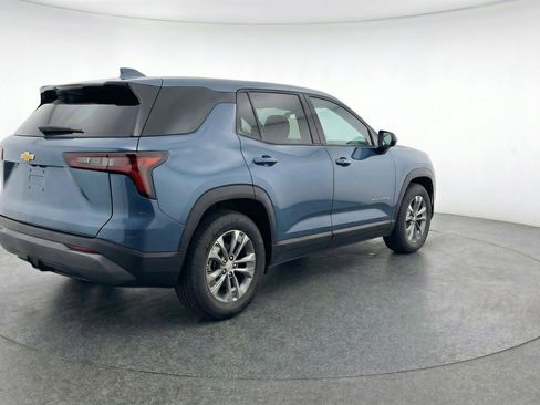 Used 2025 Chevrolet Equinox LT image 9