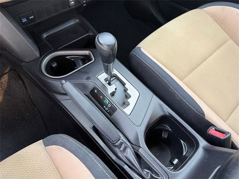 Used 2016 Toyota RAV4 XLE w/ Convenience Package image 15