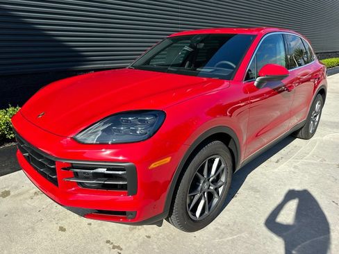 Certified 2026 Porsche Cayenne AWD/4WD image 7