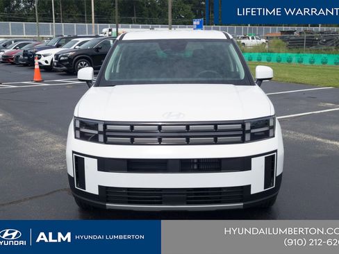 New 2026 Hyundai Santa Fe SE image 3