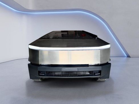 Used 2026 Tesla Cybertruck AWD Crew Cab image 3