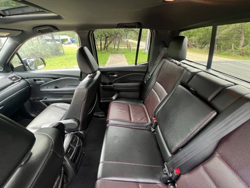 Used 2017 Honda Ridgeline Black Edition image 31