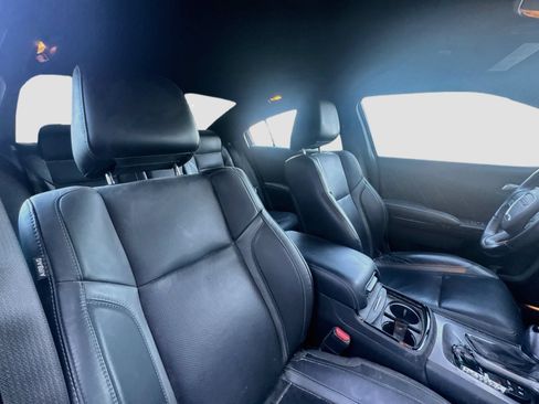 Used 2022 Dodge Charger SXT w/ Plus Group AWD/4WD image 25
