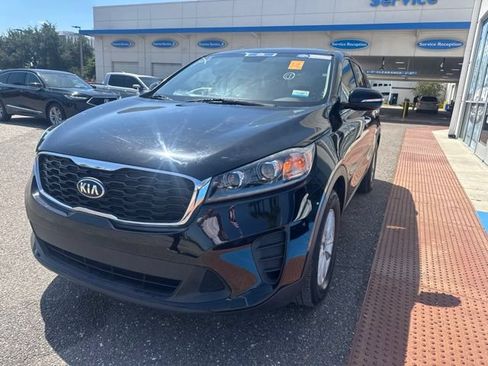 Used 2020 Kia Sorento LX FWD image 6