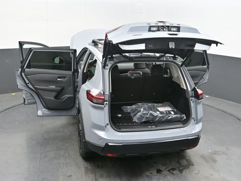 New 2026 Nissan Rogue SV w/ Rock Creek Premium Package image 43