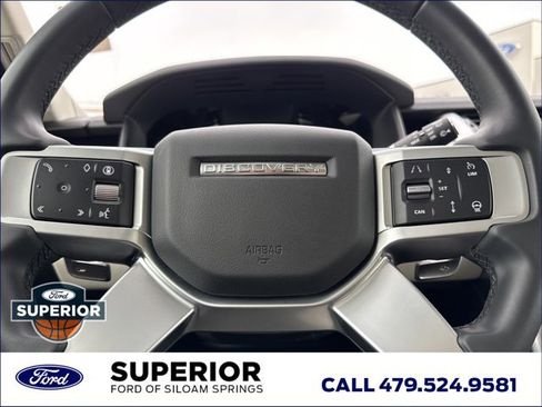 Used 2025 Land Rover Discovery S AWD/4WD image 23