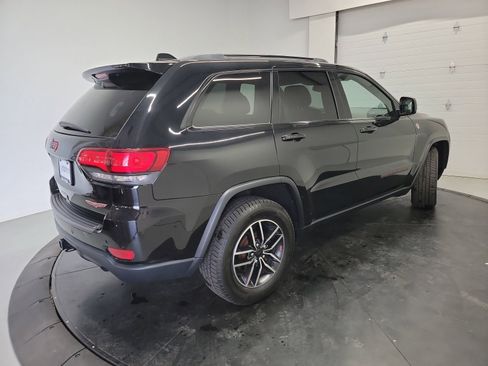 Used 2020 Jeep Grand Cherokee Trailhawk AWD/4WD image 9