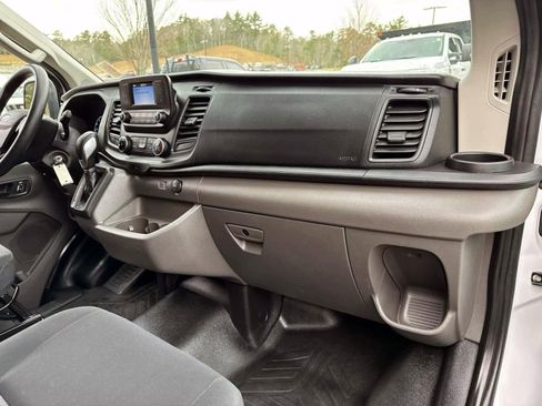Used 2024 Ford Transit 250 Low Roof AWD w/ Exterior Upgrade Package image 14