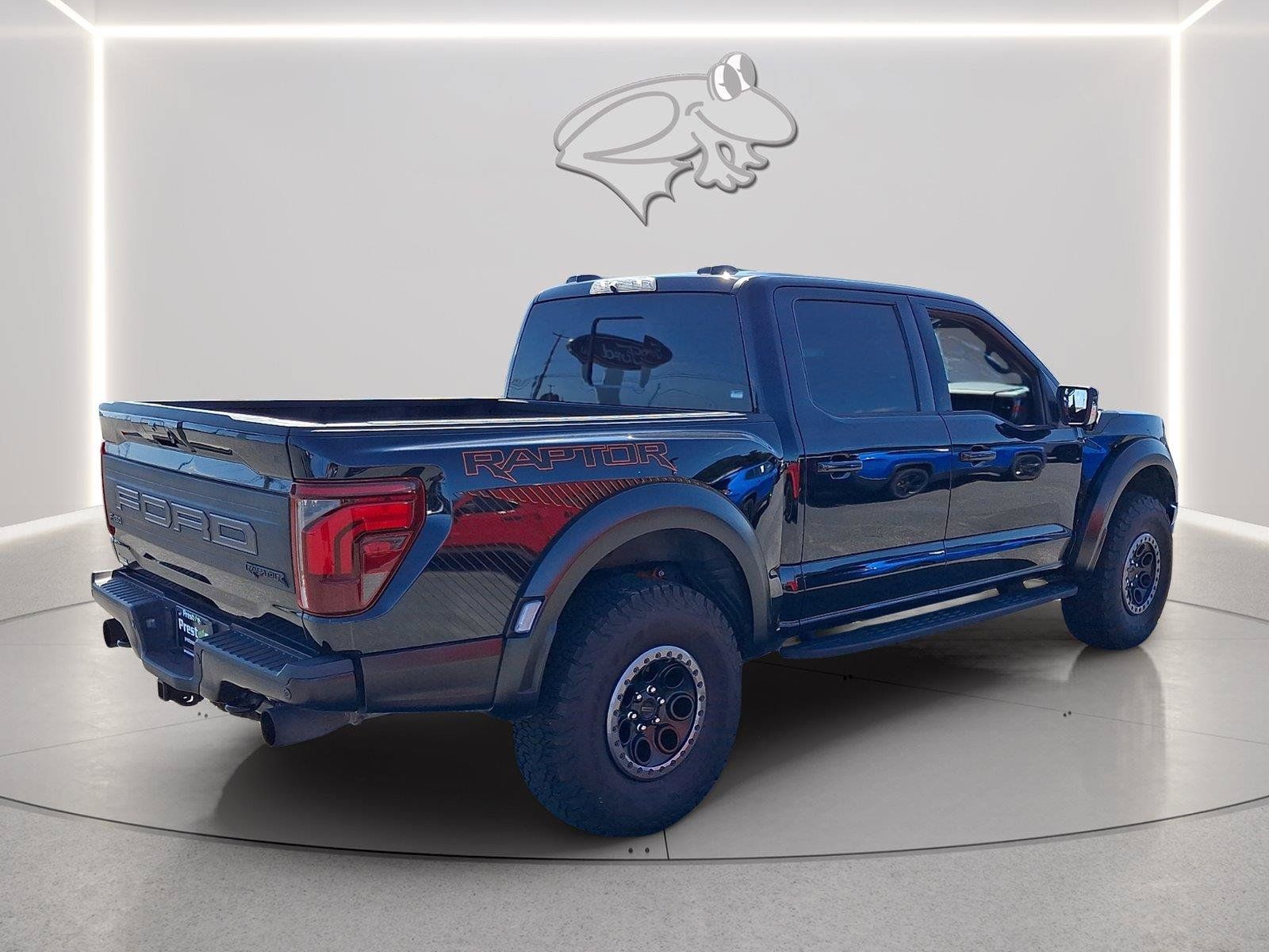Used 2025 Ford F150 Raptor AWD/4WD image 5
