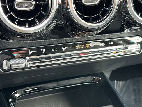 Used 2026 Mercedes-Benz GLA 250 image 18