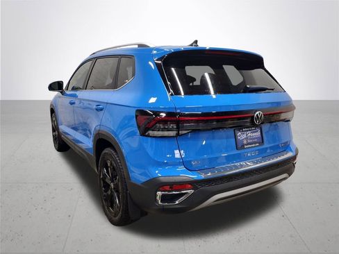 New 2025 Volkswagen Taos SEL AWD/4WD image 10