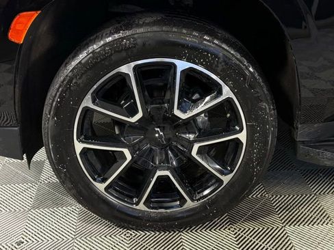 Used 2024 Chevrolet Tahoe RST w/ Luxury Package image 7