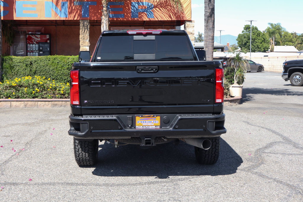 Used 2025 Chevrolet Silverado 2500 LTZ w/ Trail Boss Package AWD/4WD image 6