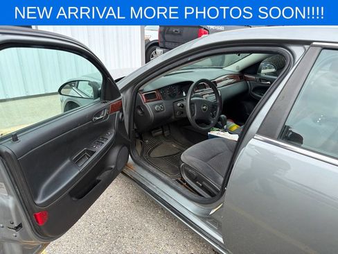 Used 2008 Chevrolet Impala LS FWD image 8