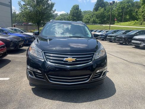 Used 2017 Chevrolet Traverse Premier AWD/4WD image 2