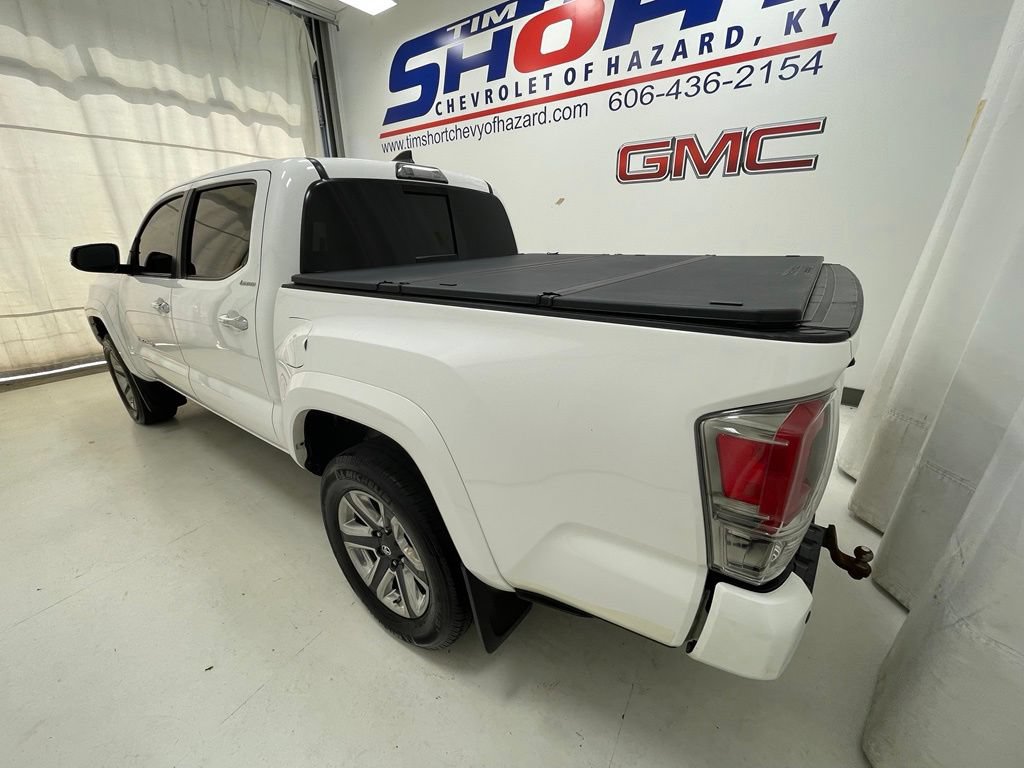 Used 2019 Toyota Tacoma Limited AWD/4WD image 7