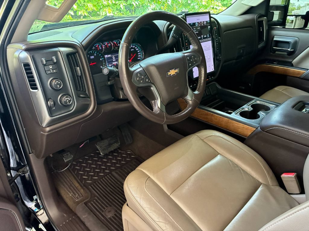 Used 2016 Chevrolet Silverado 2500 LTZ w/ Duramax Plus Package AWD/4WD image 10