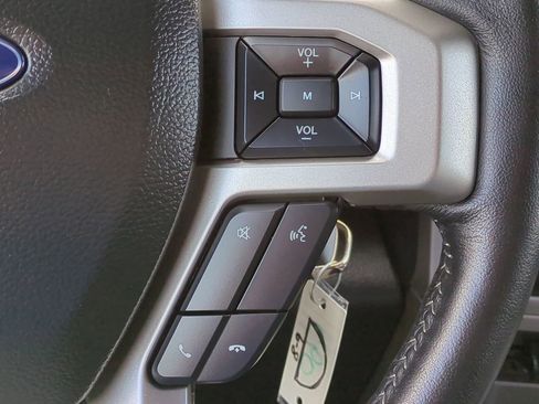 Used 2022 Ford F250 Lariat w/ Lariat Value Package image 25