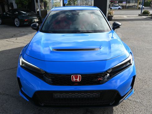 Used 2025 Honda Civic Type R image 19