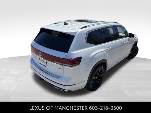 Used 2024 Volkswagen Atlas SEL Premium R-Line AWD/4WD image 6
