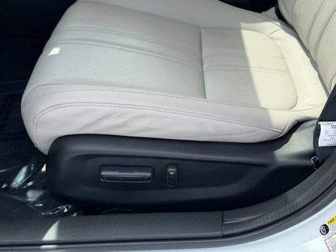 Certified 2022 Honda Insight Touring image 23